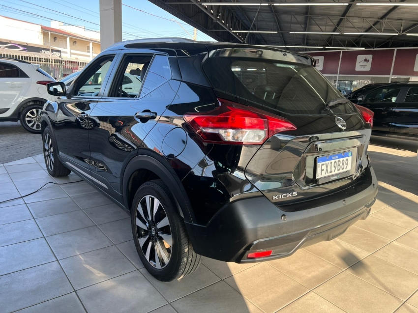 nissan kicks 1.6 16v flexstart sv 4p xtronic flex automatico 2017