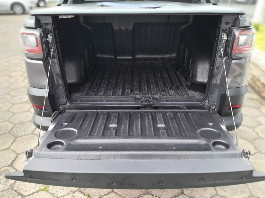 fiat strada 1.3 firefly flex volcano cd manual 4p 2022