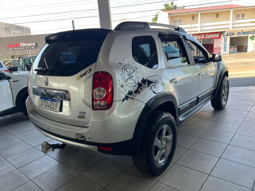 renault duster 2.0 dynamique 4x4 16v flex 4p manual 2014