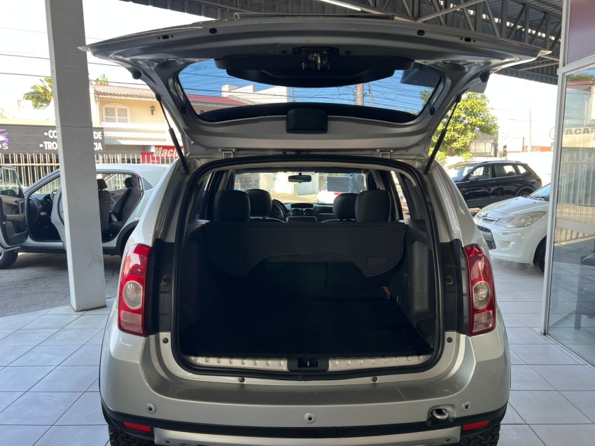 renault duster 2.0 dynamique 4x4 16v flex 4p manual 2014