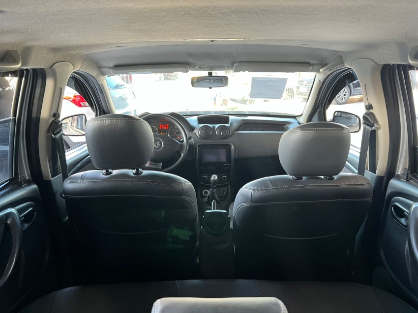 renault duster 2.0 dynamique 4x4 16v flex 4p manual 2014