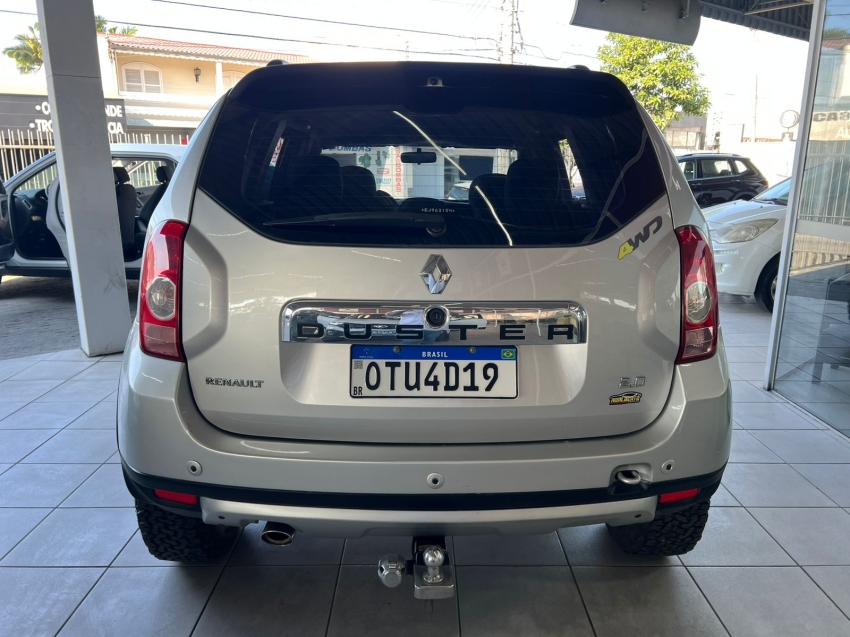 renault duster 2.0 dynamique 4x4 16v flex 4p manual 2014