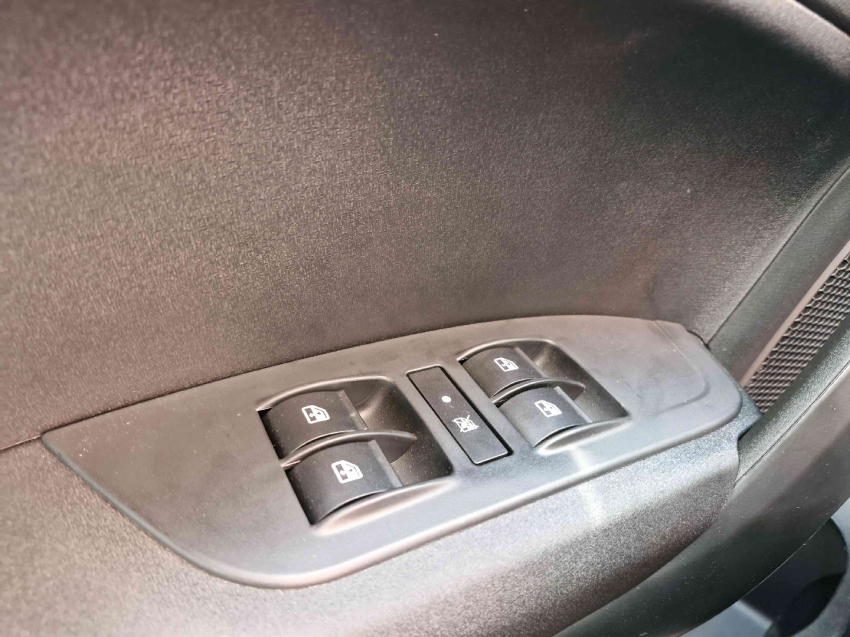 fiat cronos 1.3 firefly flex drive cvt 4p automatico 2025