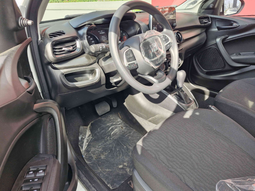 fiat cronos 1.3 firefly flex drive cvt 4p automatico 2025
