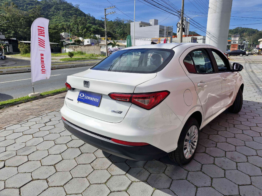 fiat cronos 1.3 firefly flex drive cvt 4p automatico 2025