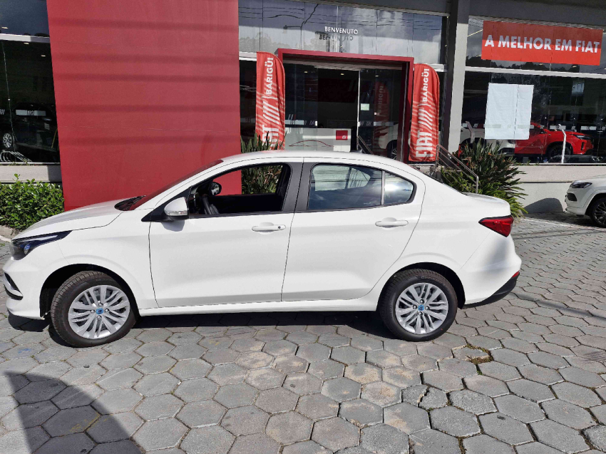 fiat cronos 1.3 firefly flex drive cvt 4p automatico 2025