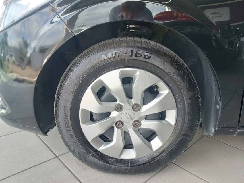 chevrolet onix 1.0 mpfi joy 8v flex 4p manual 2019
