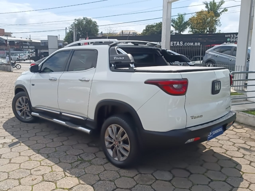 fiat toro 2.0 16v turbo diesel ranch 4wd at9 4p automatico 2020