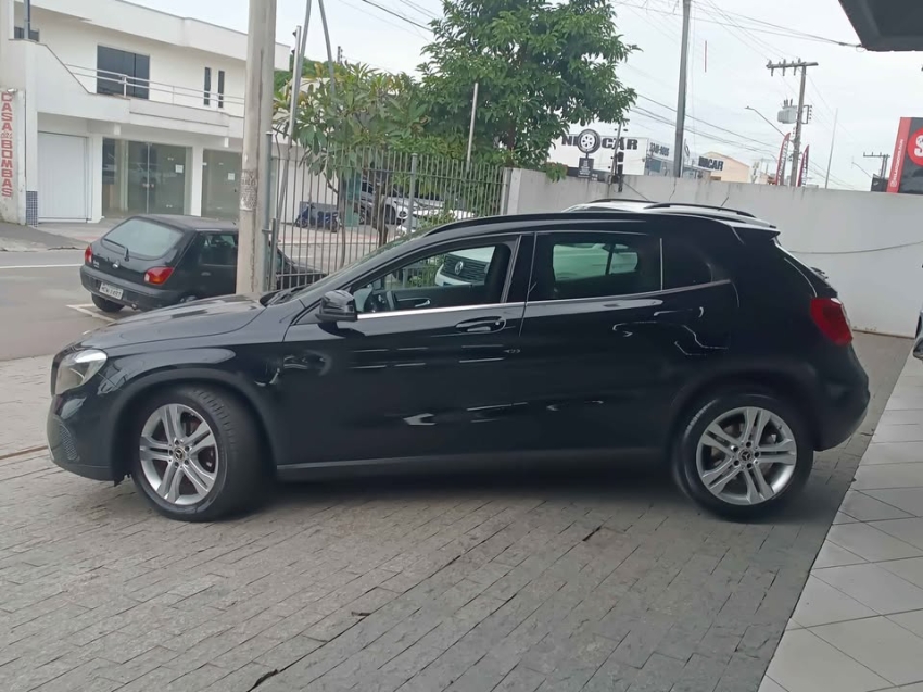 mercedes-benz gla 200 1.6 cgi flex style 7g-dct 4p automatico 2018
