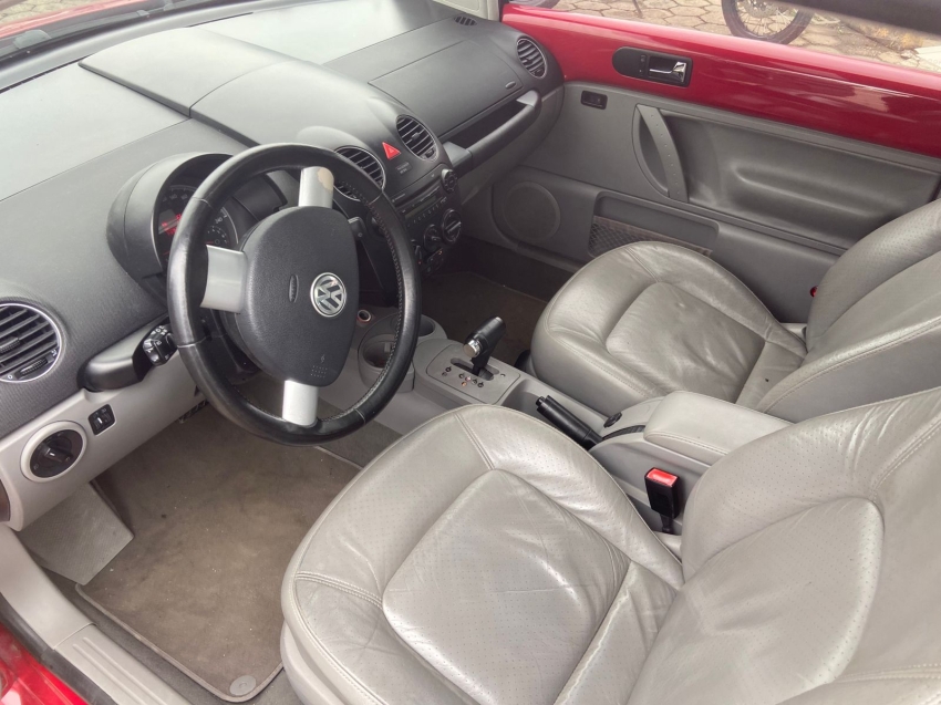 volkswagen new beetle 2.0 mi 8v gasolina 2p automatico 2010