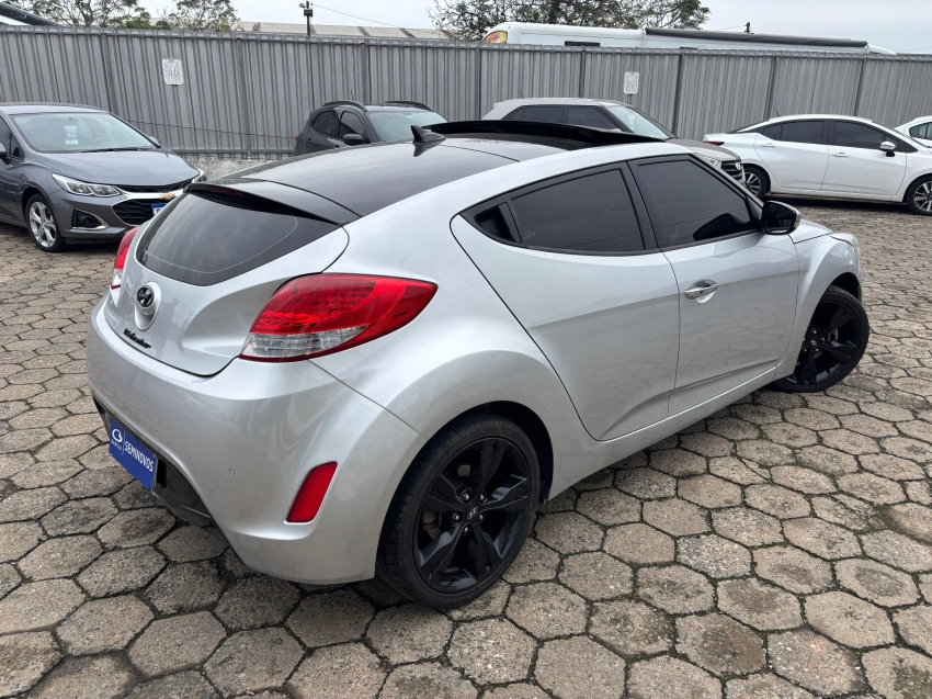 hyundai veloster 1.6 16v gasolina 3p automatico 2p 2013
