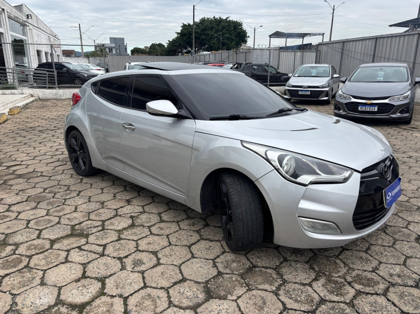hyundai veloster 1.6 16v gasolina 3p automatico 2p 2013