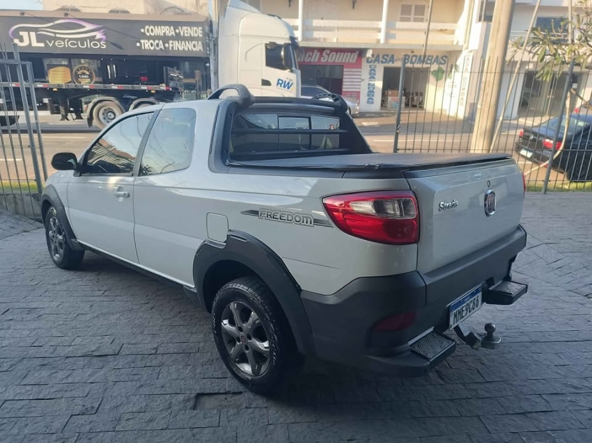 fiat strada 1.4 mpi freedom cd 8v flex 3p manual 2020