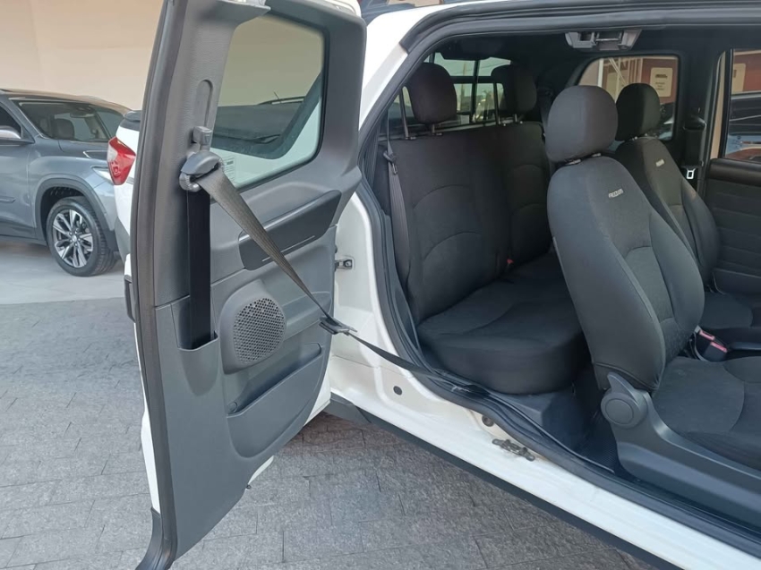 fiat strada 1.4 mpi freedom cd 8v flex 3p manual 2020