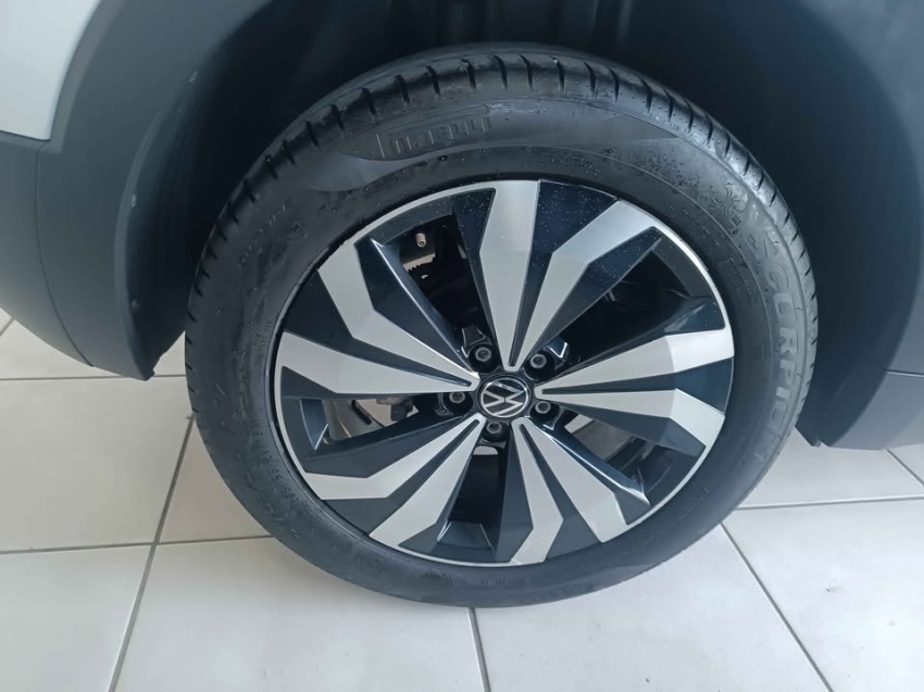 volkswagen t-cross 1.0 200 tsi total flex automatico 4p 2022