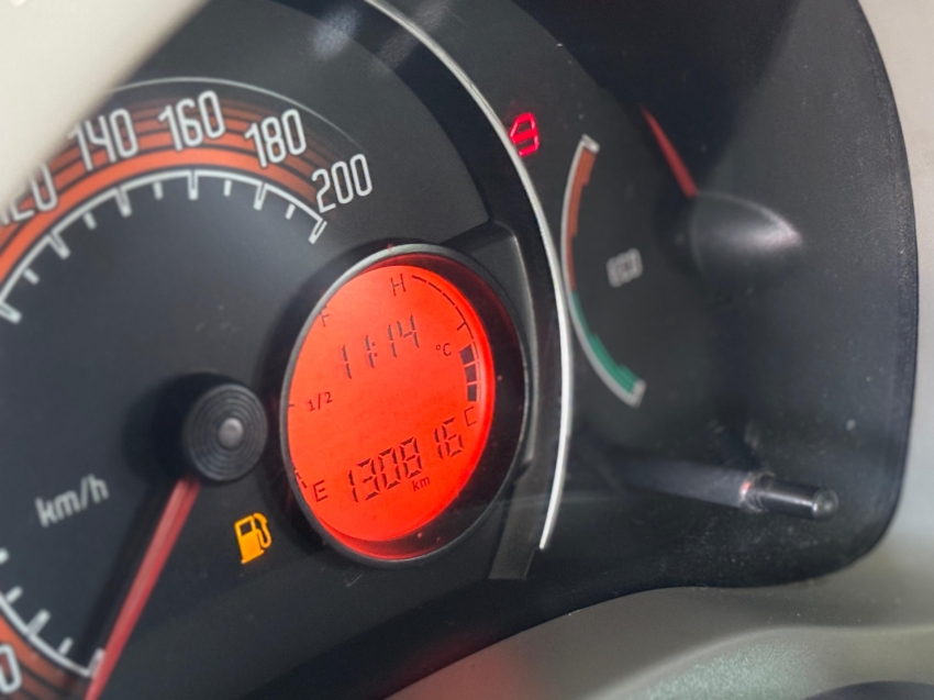 fiat uno 1.0 evo vivace 8v flex 4p manual 2014