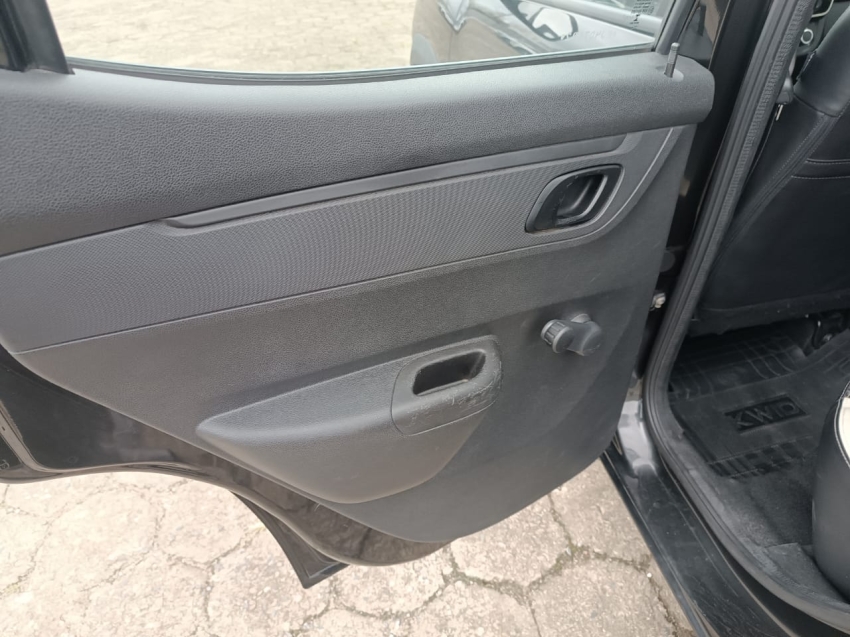 renault kwid 1.0 12v sce flex intense manual 4p 2019