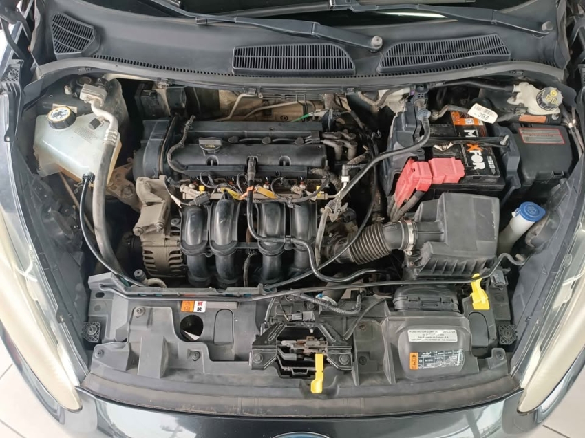 ford fiesta 1.5 s hatch 16v flex 4p manual 2015