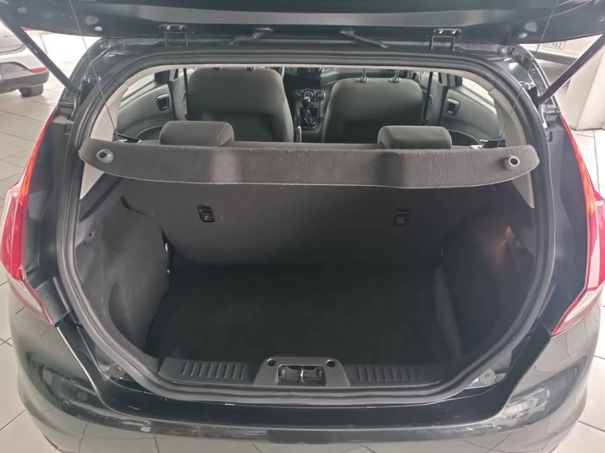 ford fiesta 1.5 s hatch 16v flex 4p manual 2015