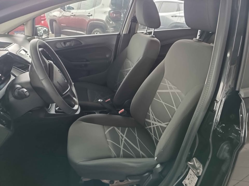ford fiesta 1.5 s hatch 16v flex 4p manual 2015