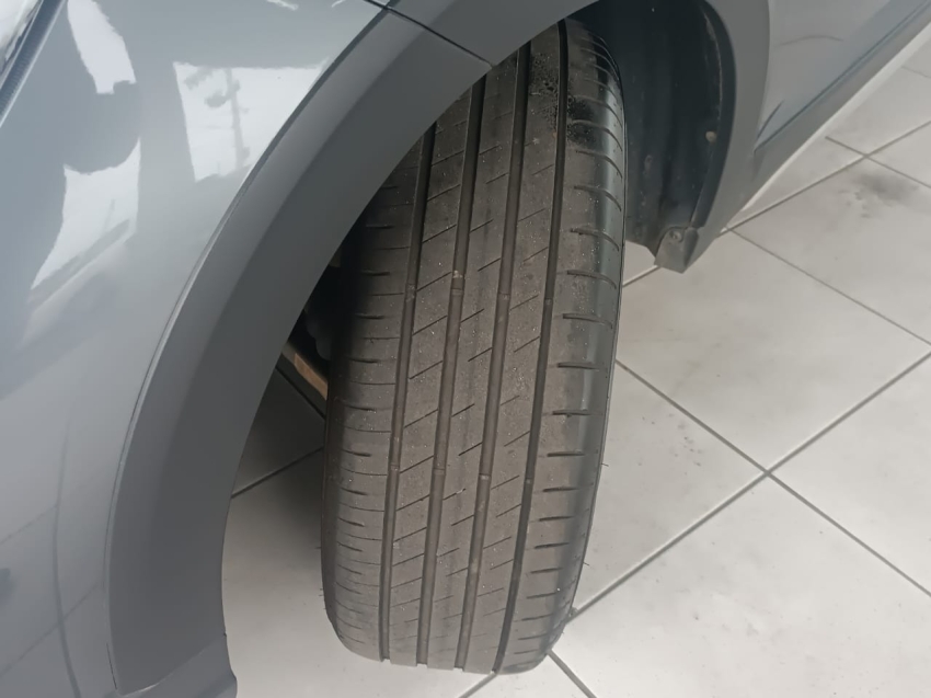 volkswagen nivus 1.0 200 tsi total flex highline automatico 4p 2024