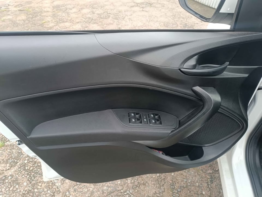 fiat cronos 1.3 firefly flex drive cvt 4p automatico 2025