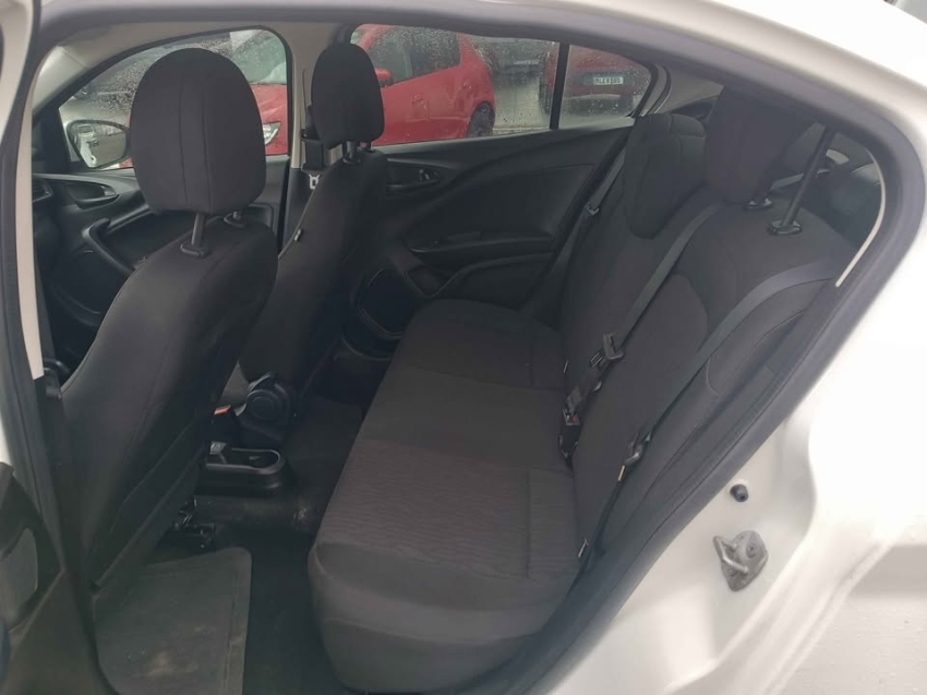 fiat cronos 1.3 firefly flex drive cvt 4p automatico 2025