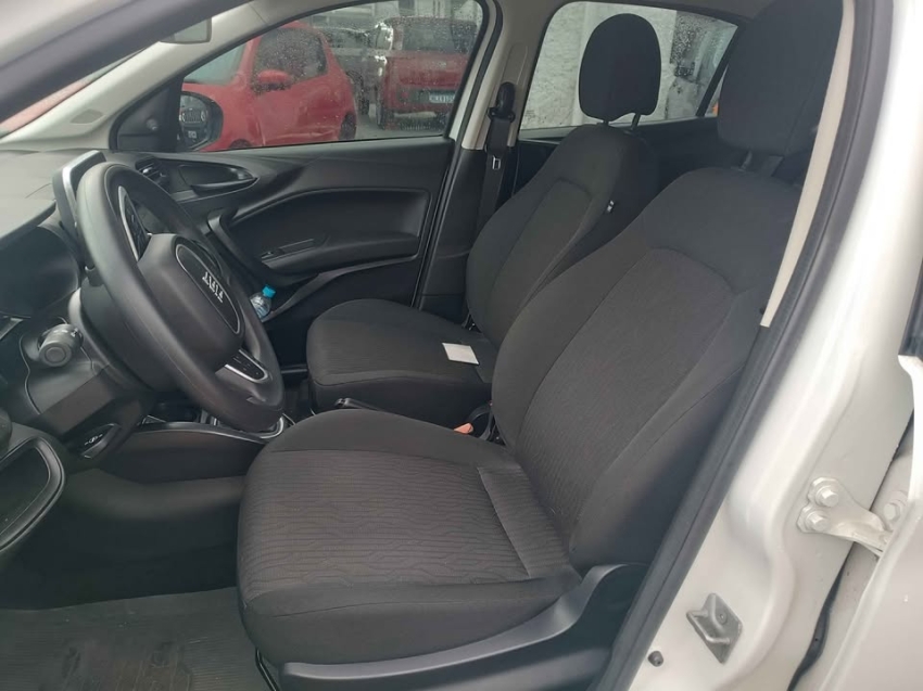 fiat cronos 1.3 firefly flex drive cvt 4p automatico 2025