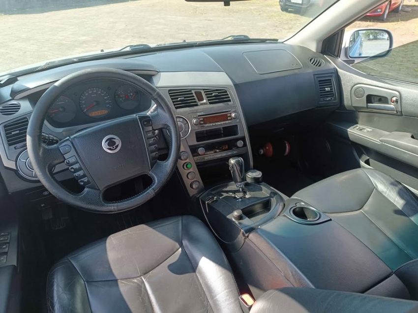 ssangyong kyron 2.7 4x4 20v turbo intercooler diesel 4p automatico 2010