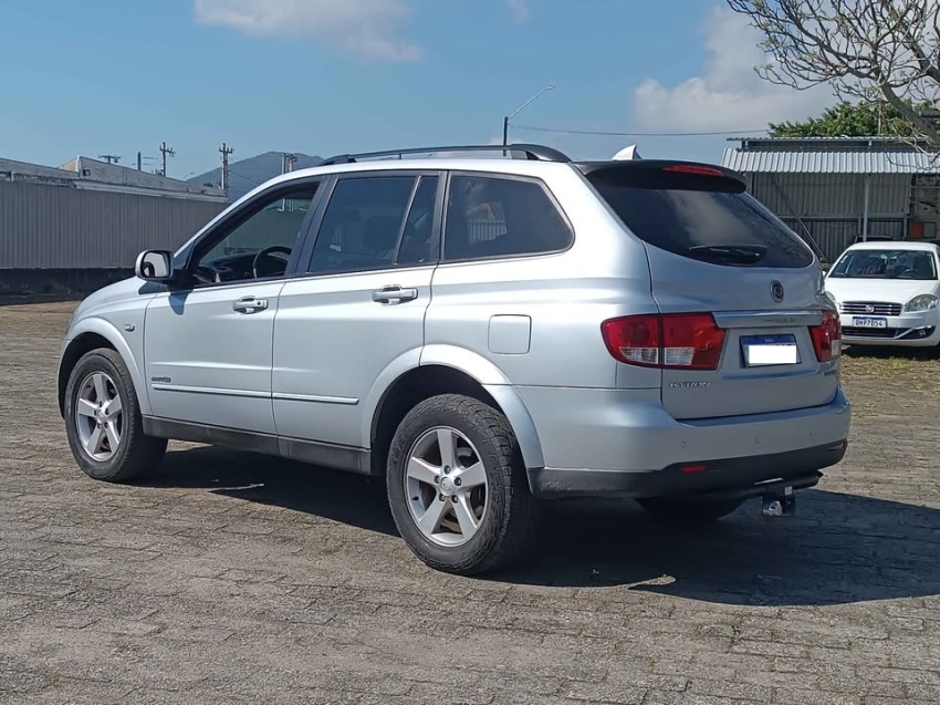 ssangyong kyron 2.7 4x4 20v turbo intercooler diesel 4p automatico 2010