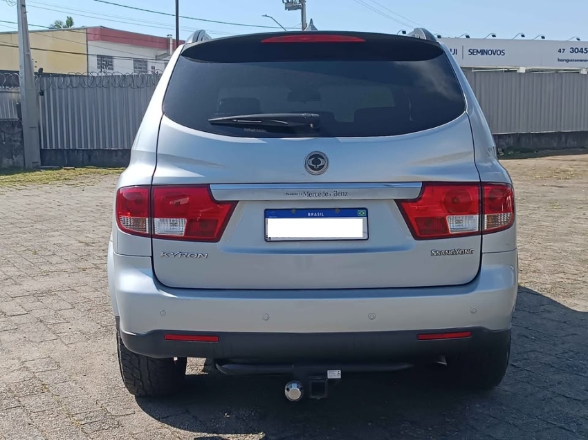 ssangyong kyron 2.7 4x4 20v turbo intercooler diesel 4p automatico 2010