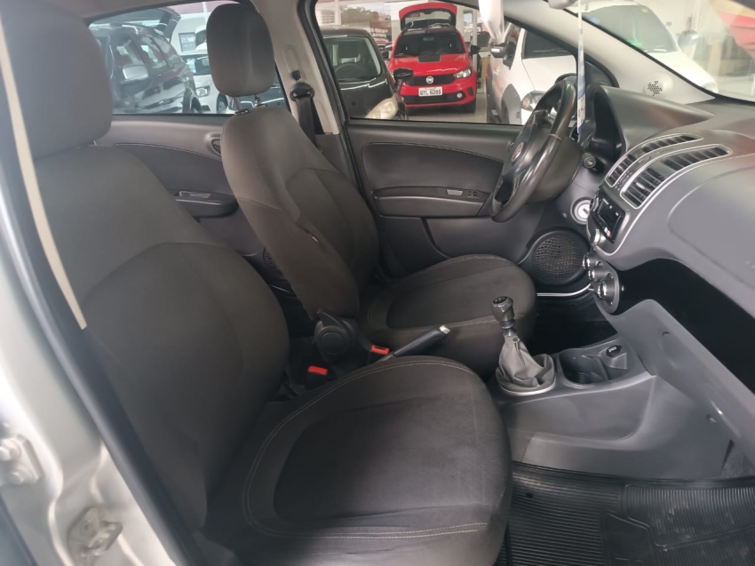 fiat grand siena 1.0 evo flex attractive manual 4p 2018