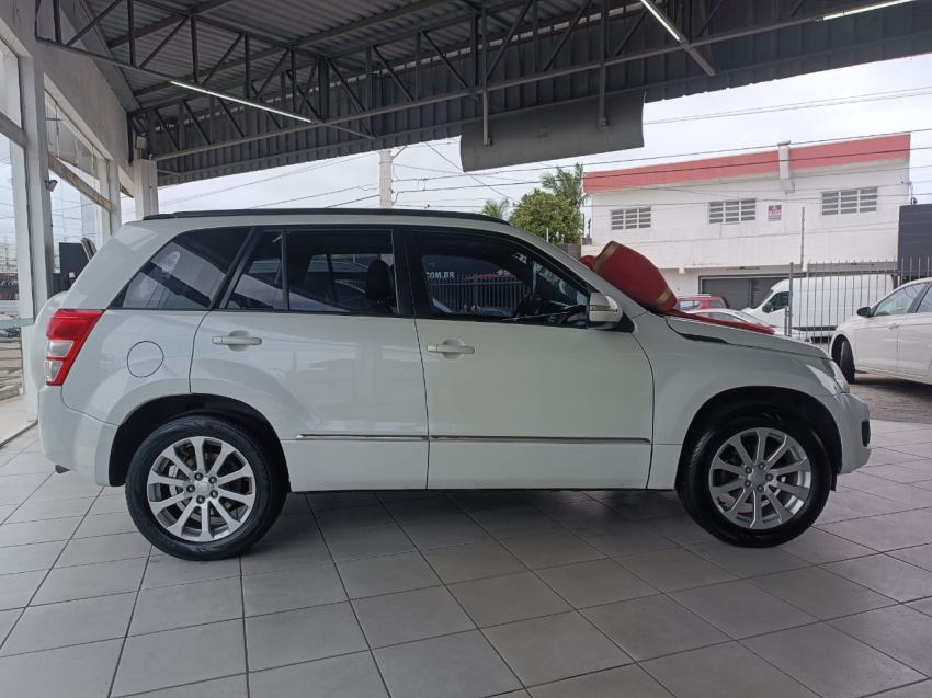 suzuki grand vitara 2.0 4x2 16v gasolina 4p automatico 2014