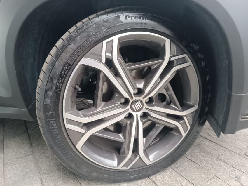 fiat fastback 1.0 turbo 200 hybrid impetus cvt hibrido 4p automatico 2025