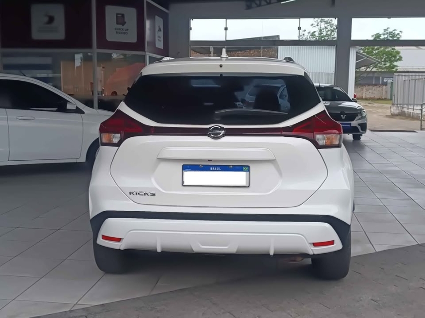 nissan kicks 1.6 16v flexstart exclusive xtronic flex 4p automatico 20222