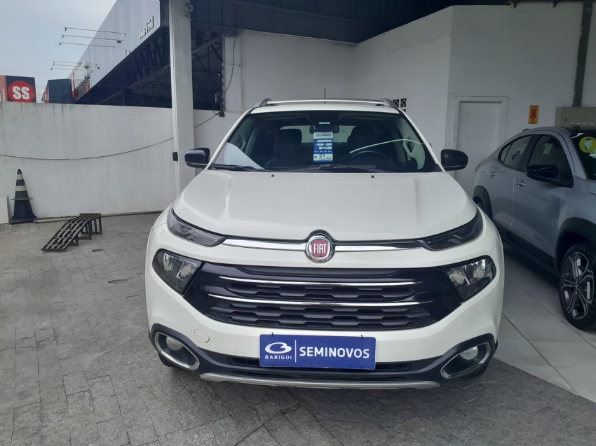 fiat toro 2.0 16v turbo diesel volcano 4wd at9 4p automatico 2017