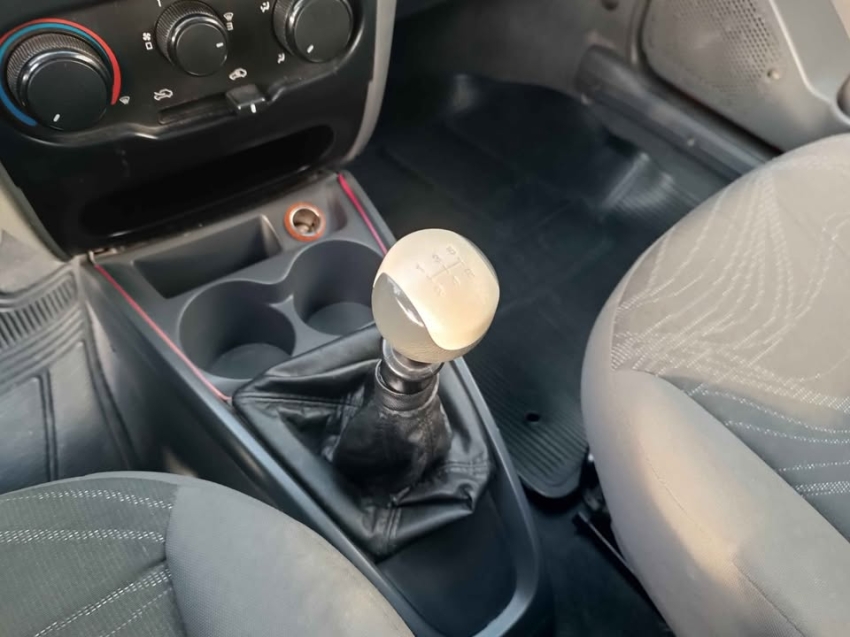 fiat strada 1.4 mpi working cd 8v flex 2p manual 201311