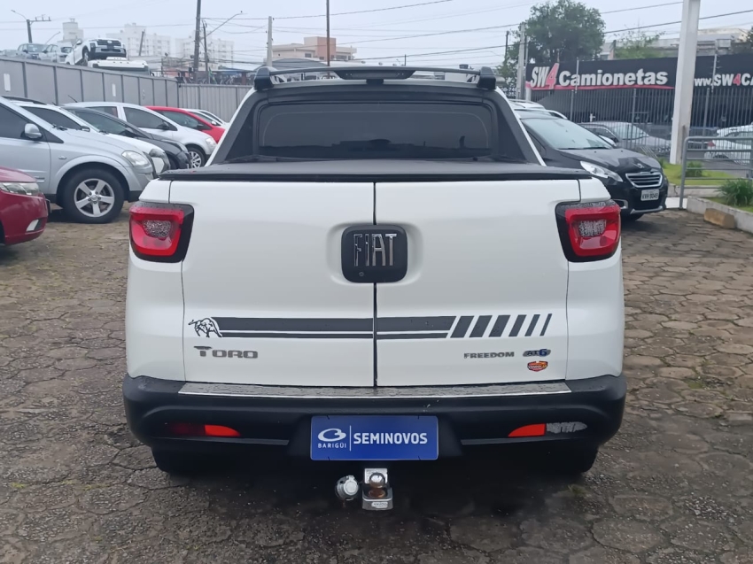 fiat toro 1.8 16v evo flex freedom open edition at6 4p automatico 20174