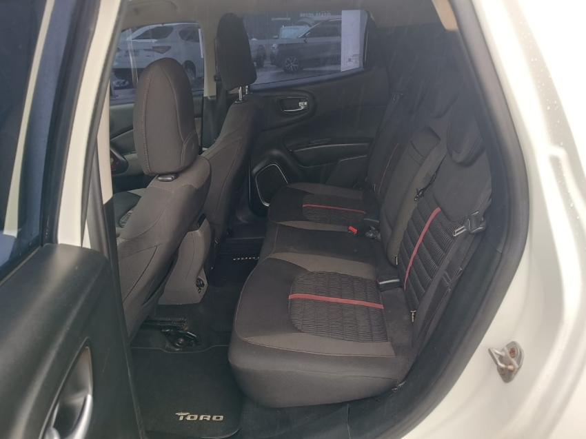 fiat toro 1.8 16v evo flex freedom open edition at6 4p automatico 201711