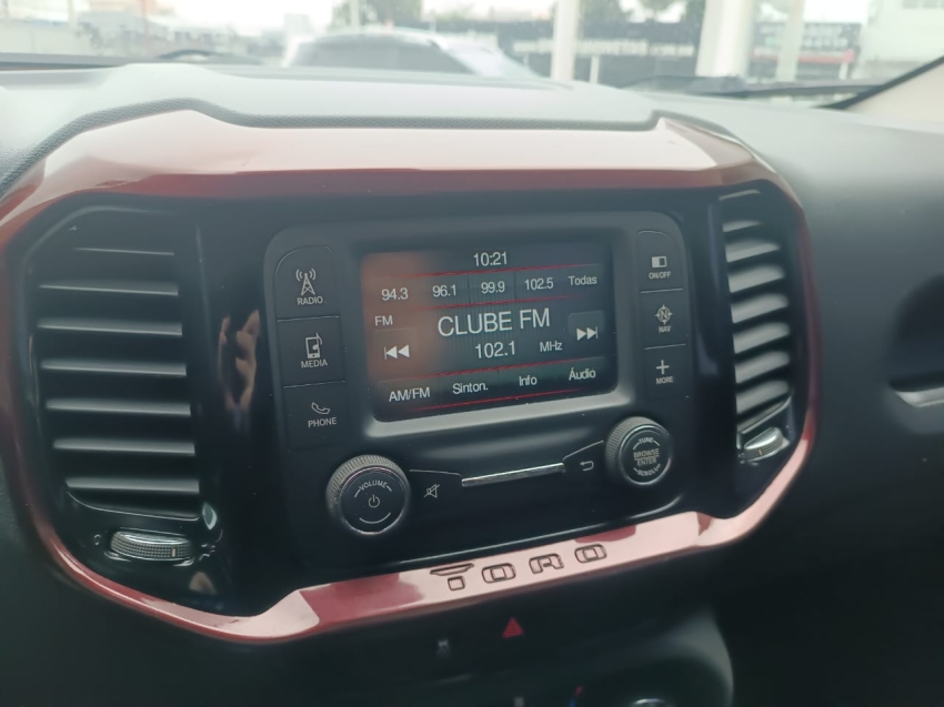 fiat toro 1.8 16v evo flex freedom open edition at6 4p automatico 201714