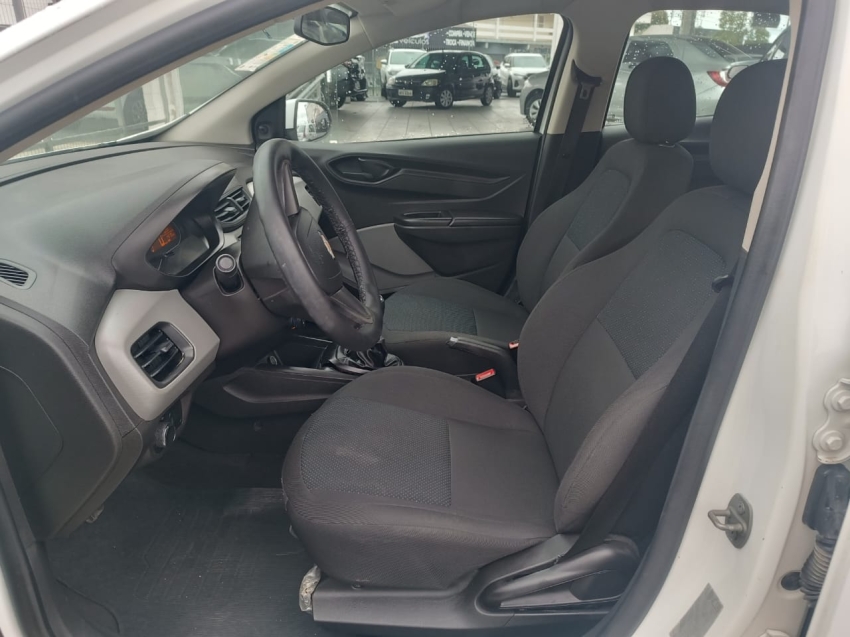 chevrolet onix 1.0 mpfi joy 8v flex 4p manual 201813