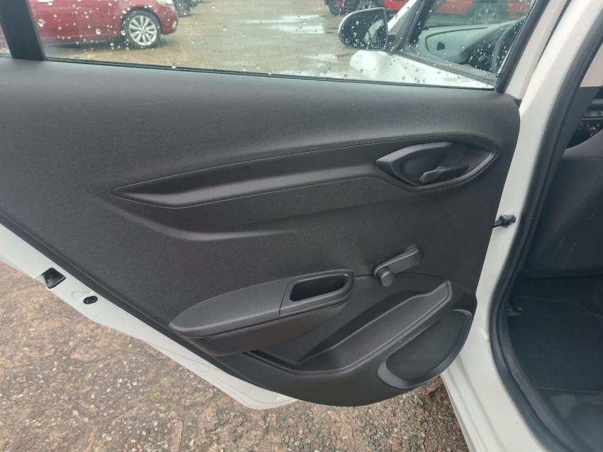 chevrolet onix 1.0 mpfi joy 8v flex 4p manual 201816