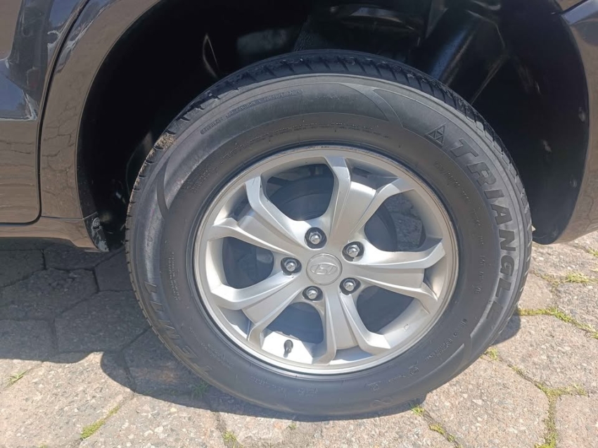 hyundai tucson 2.0 gl 2wd 16v gasolina 4p manual 20113