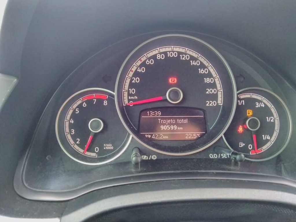 volkswagen cross up 1.0 tsi 12v flex 4p manual 201810