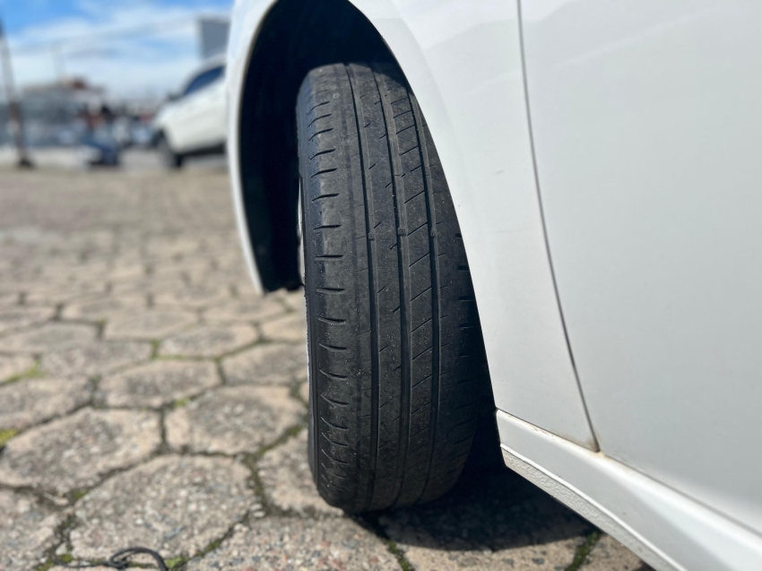 peugeot 208 1.0 firefly flex like manual 4p 20235