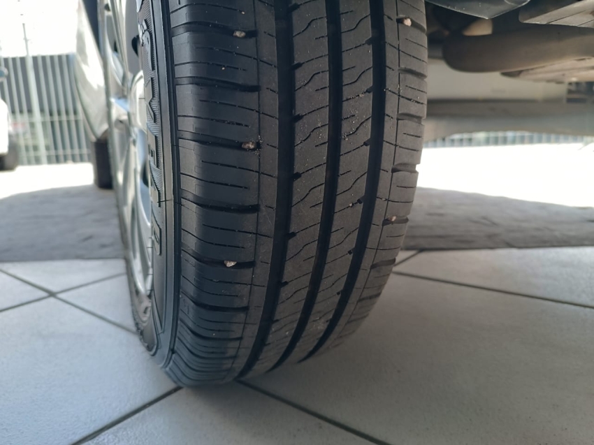 fiat mobi 1.0 evo flex like. manual 4p 202510