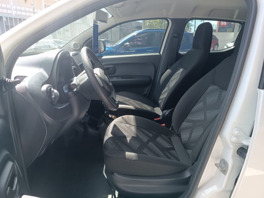 fiat mobi 1.0 evo flex like. manual 4p 202513