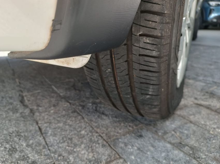 fiat mobi 1.0 evo flex like. manual 4p 20259