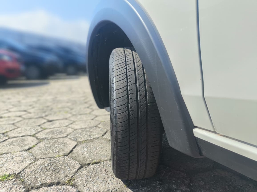 fiat mobi 1.0 evo flex like. manual 4p 20256