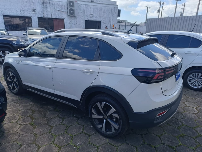 volkswagen nivus 1.0 200 tsi total flex comfortline automatico 4p 20235